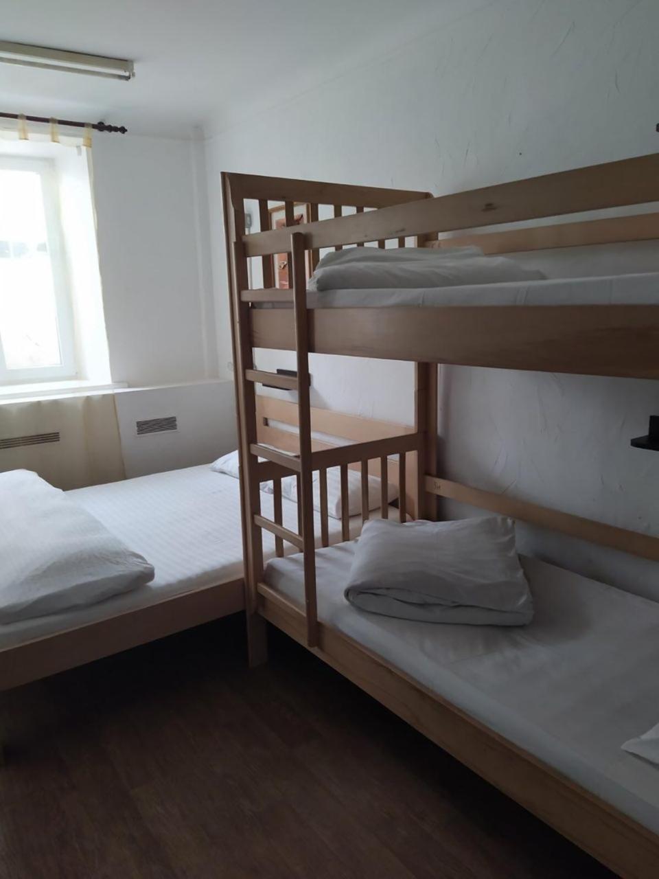 Hostel Cool Traveler Kyjev Exteriér fotografie